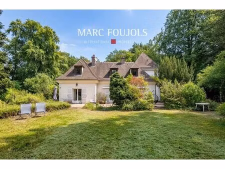 gouvieux - propriété familiale au cœur d’un parc arboré