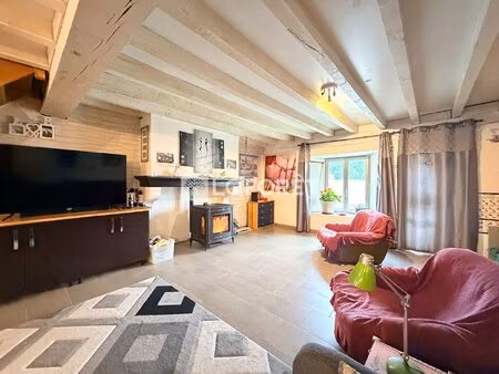 maison en pierre rénovée ? beaux volumes et vie de plain-pied