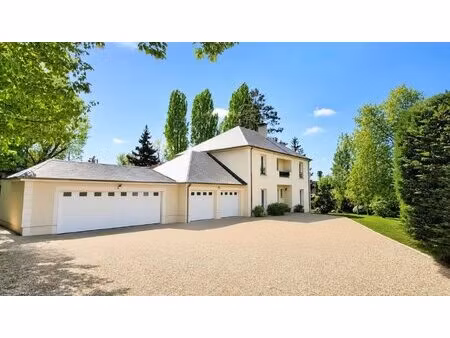 rare maison familiale 7 pièces à la norville