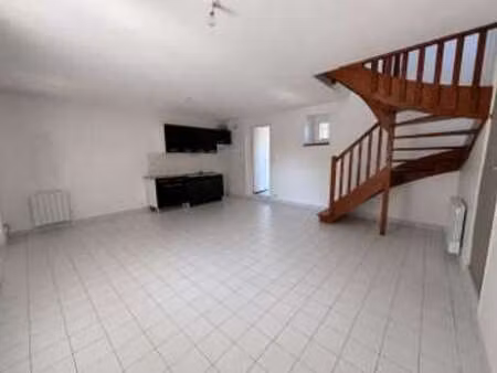 location maison à landujan (35360) : à louer / 57m² landujan