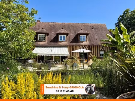 maison normande de caractère de 162m² avec dépendances  6 pièces  3 chambres  plan d'eau..