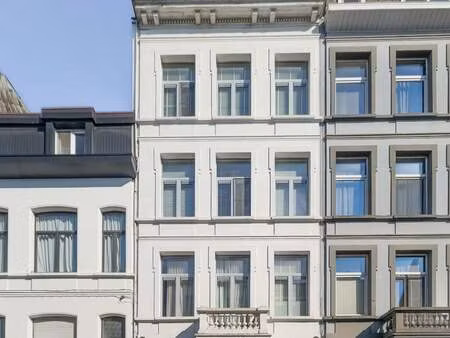 appartement à louer à antwerpen € 1.600 (lqdpz) - skyline renting | zimmo