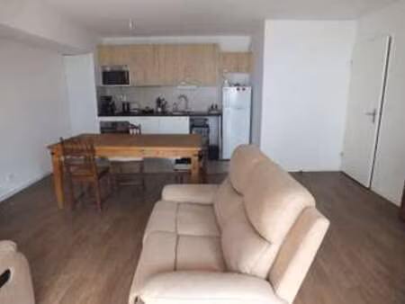 location appartement 3 pièces à vezin-le-coquet (35132) : à louer 3 pièces / 66m² vezin-le