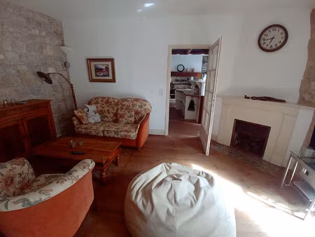 maison de village meublée t3bis - st antonin noble val