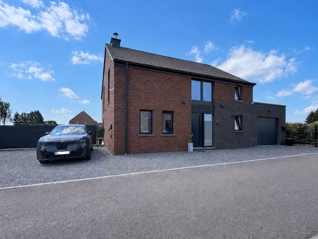 maison à vendre avec garage et terrasse   ciergnon (vbe47463)