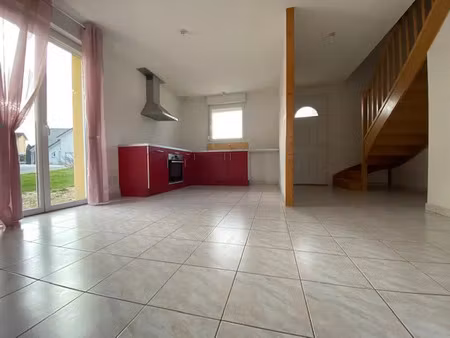 location maison 4 pièces 73 m² à charquemont (25140)
