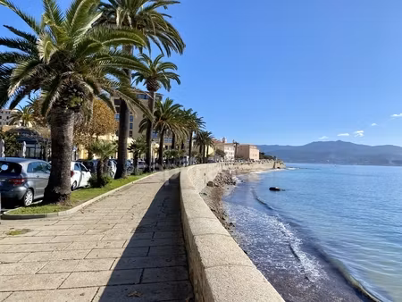 ajaccio (20)  appartement t4 au sein du très prisé