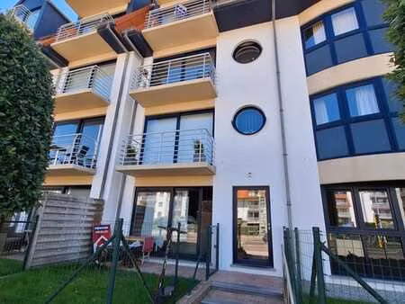 appartement non meublé de 2 chambres dans la résidence ne...