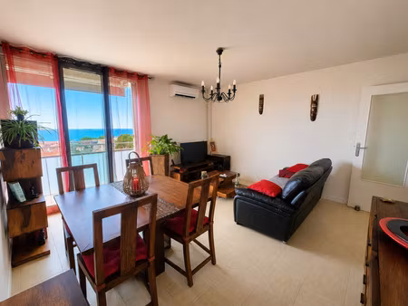 t3 à vendre avec vue mer depuis toutes les fenêtres – centre-ville de port-de-bouc 3 pièce