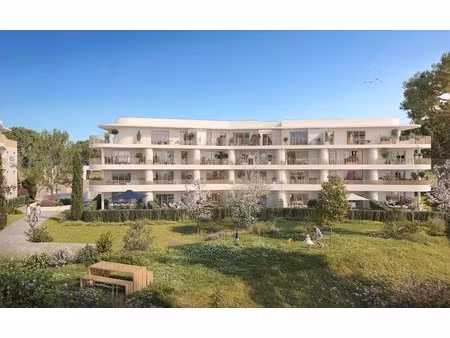 appartement t3 avec parking et exterieurs  lac villeneuve de la raho