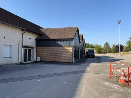 vente local d’activités buxy 71390 100m² à 561m²