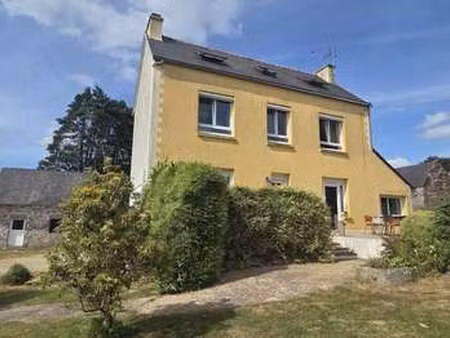 vente maison à coray (29370) : à vendre / 186m² coray
