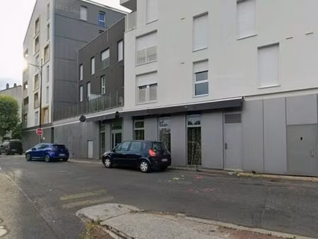 vente commerce champigny sur marne 94500 119m²