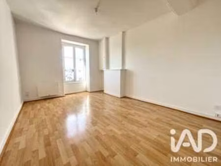 location appartement t1 à évron (53600) : à louer t1 / 21m² évron