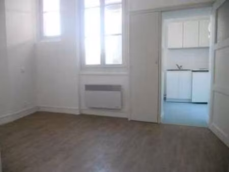 location appartement t1 à nantes (44000) : à louer t1 / 15m² nantes