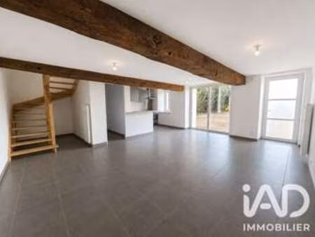 location maison à villemoisan (49370) : à louer / 83m² villemoisan