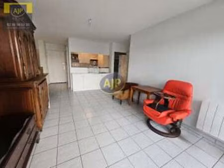 vente appartement 2 pièces à saint-gilles-croix-de-vie centre ville (85800) : à vendre 2 p