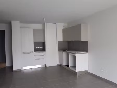 location appartement 3 pièces 56 m² à francheville (69340)