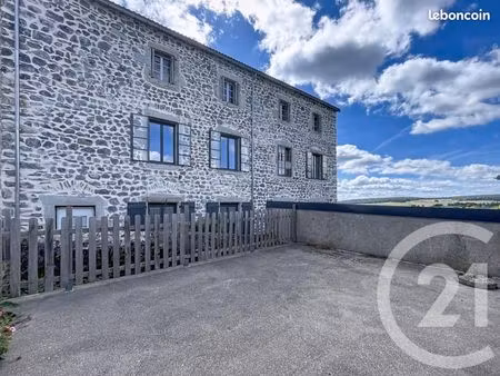 maison 10 pièces 149 m²