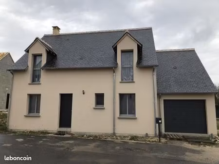 maison 6 pièces 105 m²