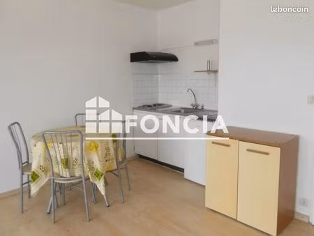 studio 1 pièce 31 m²