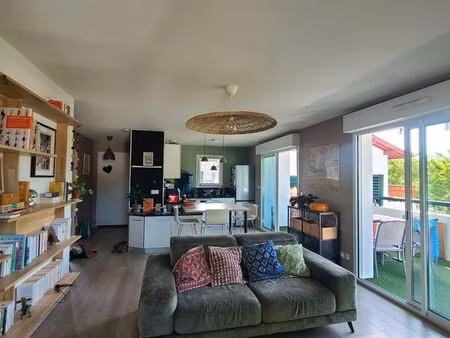 location appartement t3 ibarron