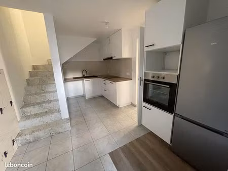 maison 3 pièces 75 m²