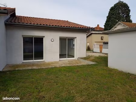 maison à louer f3