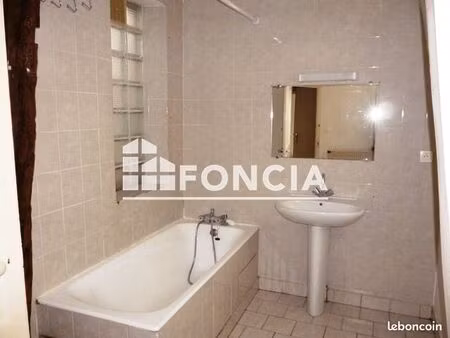 appartement 3 pièces 67 m²