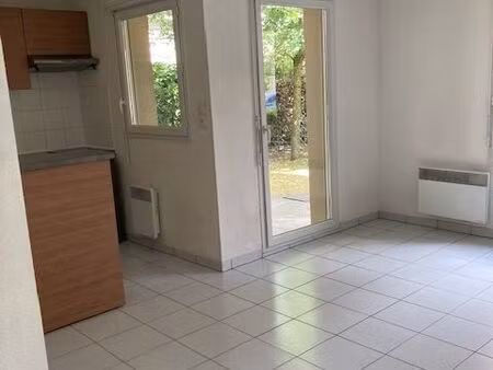 appartement t2  42 m²  maubeuge centre
