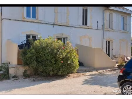 t2 52 m2 sud terrasse 2 places parking quartier sarda