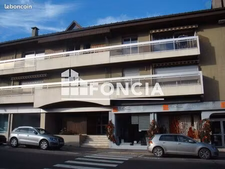 studio 1 pièce 38 m²