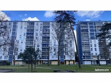 parking 11 m² merignac