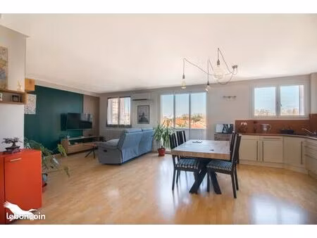 appartement 3 pièces 65 m²