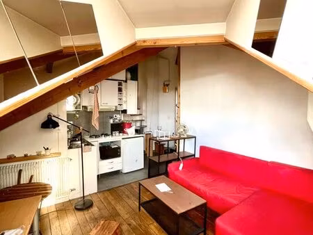 charmant appartement de caractère 42 m2 au sol à deux pas de paris