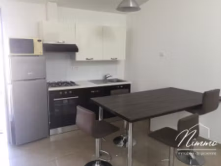 appartement p2 meublé en plein coeur du village