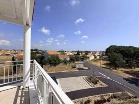 vente appartement 4 pièces aux sables-d'olonne (85100) : à vendre 4 pièces / 75m² les sabl