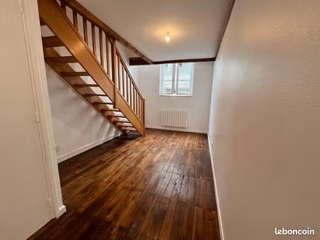 t2 duplex quartier bellecombe