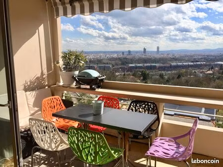 location meublée climatisée avec terrasse & vue exceptionnelle