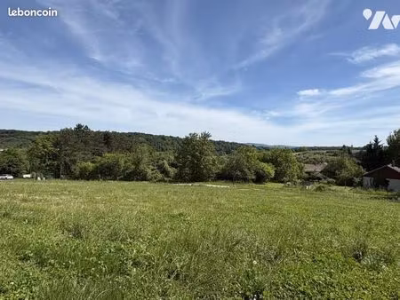 terrain 1000 m² montarlot les rioz