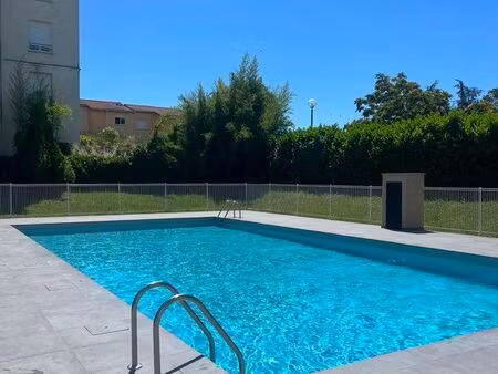 appartement t2 44m2 piscine grigny