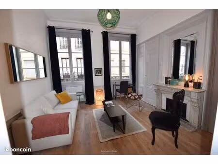appartement 1 pièce 38 m²