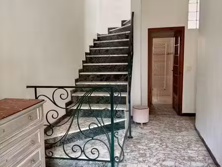 maison de caractère 140 m² avec extérieur et dépendances
