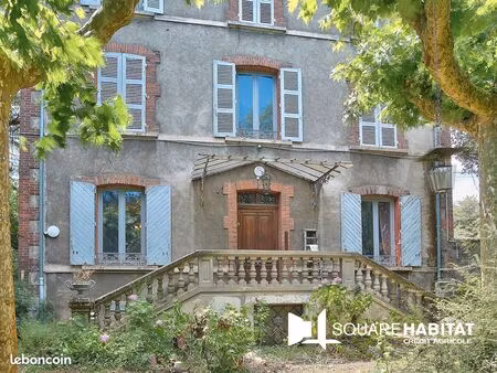 maison 8 pièces 170 m²