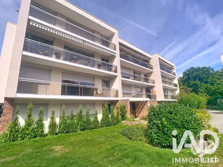 location appartement 3 pièces 91 m² à vaucresson (92420)