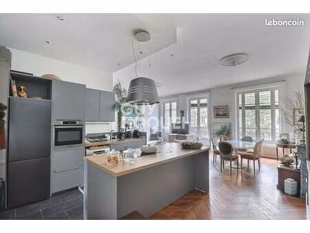 appartement 3 pièces 100 m²