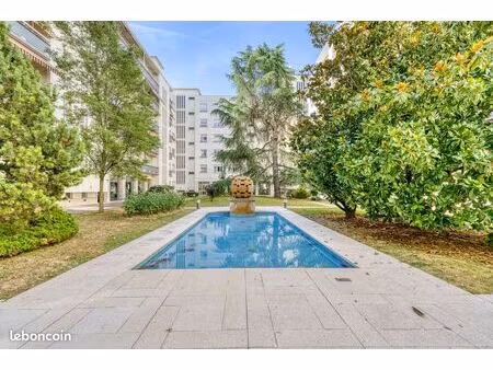 appartement 4 pièces 118 m²