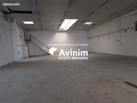 local 490 m² vitrolles