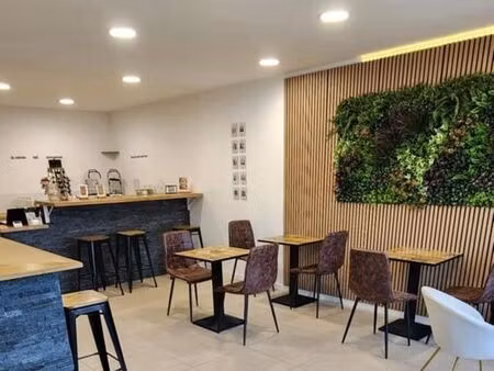 local commercial à louer - 47m2