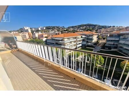 studio 1 pièce 35 m²